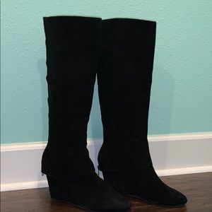 Black velvet Boots heels